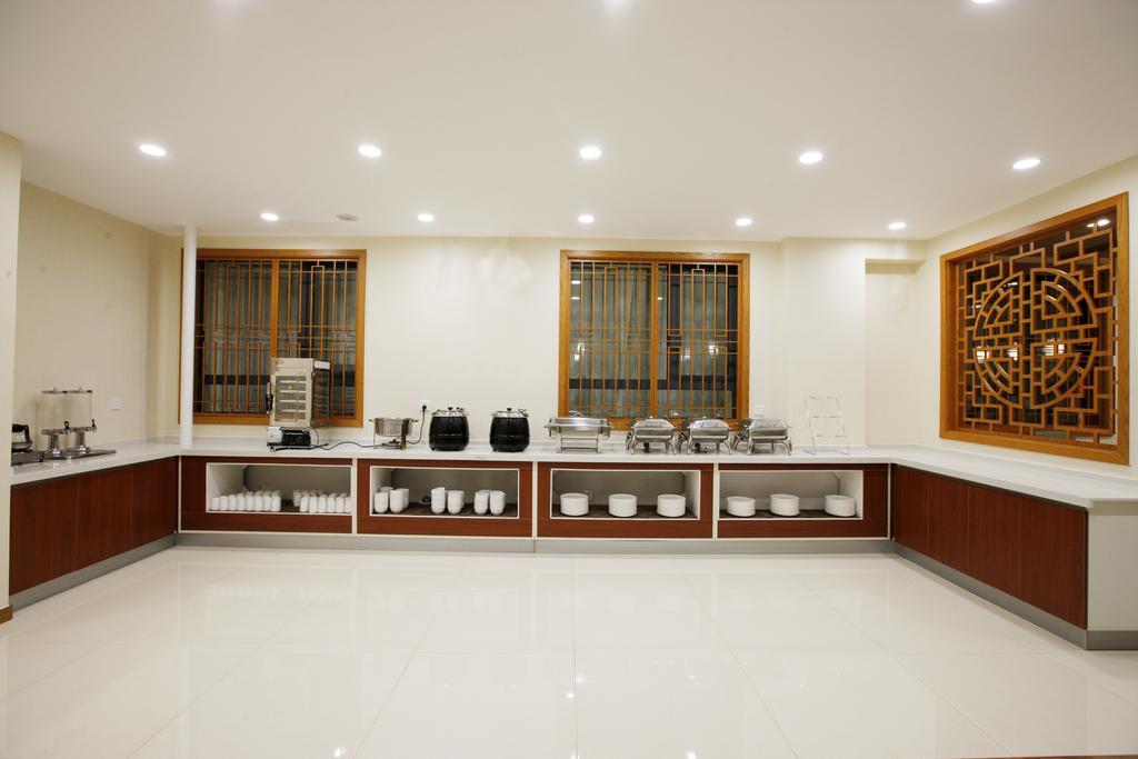 Beijing Dongdan Hotel Near Wangfujing Street,Tian'Anmen Square,The Forbidden City,Free Self-Service Laundry Room Extérieur photo